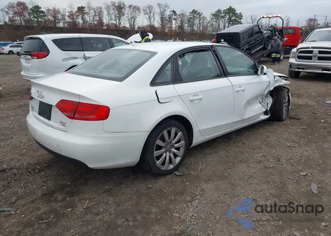 2012 Audi A4 2.0T Premium z USA, uszkodzony, nr VIN WAUBFAFL1CA114101